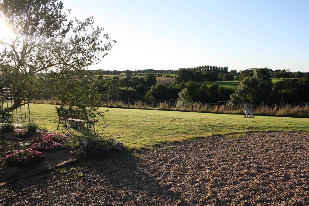 Bed & Breakfast La Champreniere Saint-Paul-en-Pareds